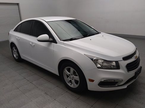 Used 2016 Chevrolet Cruze LT w/ Enhanced Safety Package FWD image 13