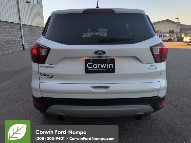 Used 2019 Ford Escape SE AWD/4WD image 4