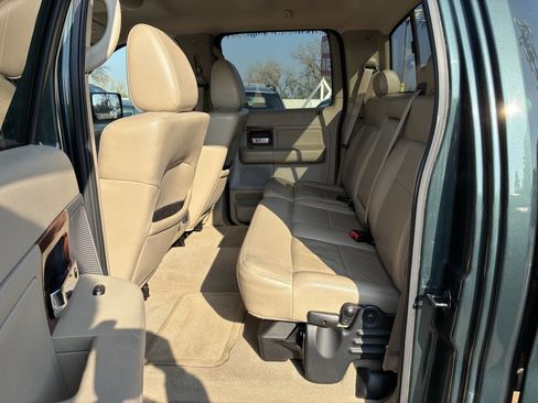 Used 2005 Ford F150 Lariat image 4