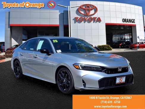 Used 2025 Honda Civic Sport image 1