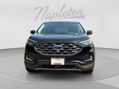 Used 2020 Ford Edge Titanium w/ Equipment Group 301A AWD/4WD image 9