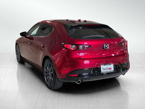 Used 2020 MAZDA MAZDA3 Hatchback w/ Preferred Package FWD image 5