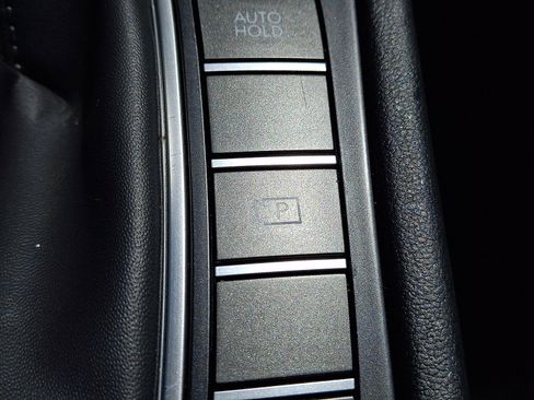 Certified 2024 Hyundai Kona SEL AWD/4WD image 23