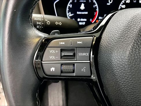 Used 2023 Honda Civic Sport image 22