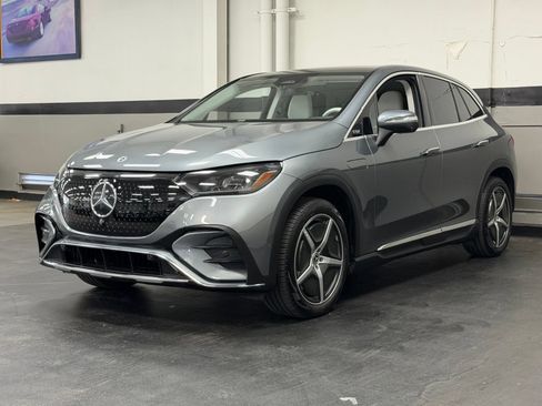 Certified 2023 Mercedes-Benz EQE 350+ SUV image 5
