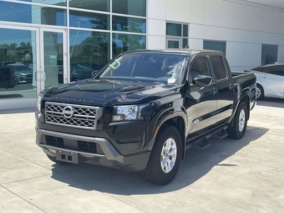 Used 2024 Nissan Frontier SV w/ Technology Package