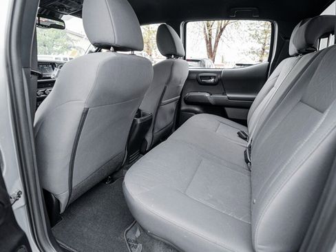 Used 2019 Toyota Tacoma TRD Off-Road image 35