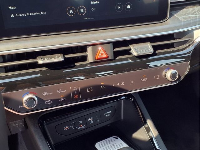 New 2026 Kia K5 GT-Line AWD/4WD image 5