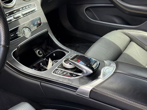 Used 2019 Mercedes-Benz C 63 AMG Cabriolet image 21