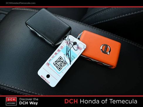 Used 2021 Volvo XC40 T4 Inscription image 30