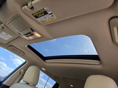 Used 2017 Toyota Highlander XLE image 20