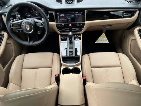 New 2026 Porsche Macan AWD/4WD image 13