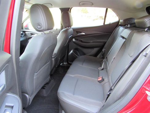 Used 2020 Buick Encore GX Select image 5