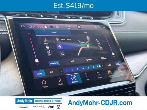 Used 2023 Jeep Grand Cherokee L Limited w/ Luxury Tech Group II AWD/4WD image 34