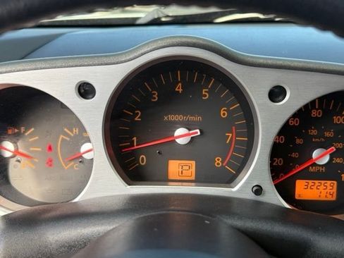 Used 2003 Nissan 350Z Touring RWD image 13