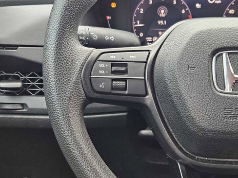 Certified 2024 Honda Accord EX image 26