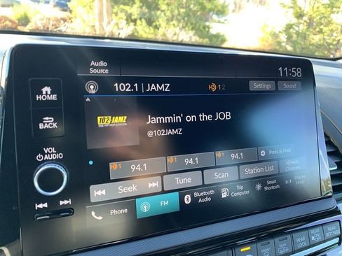 Used 2025 Honda Odyssey Sport-L image 23