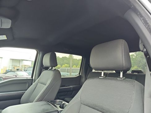 Used 2024 Ford F150 XLT w/ XLT Black Appearance Package RWD image 14