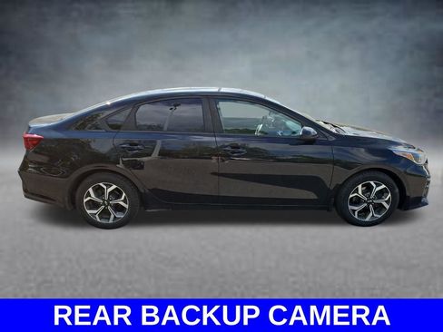 Used 2019 Kia Forte LXS FWD image 4