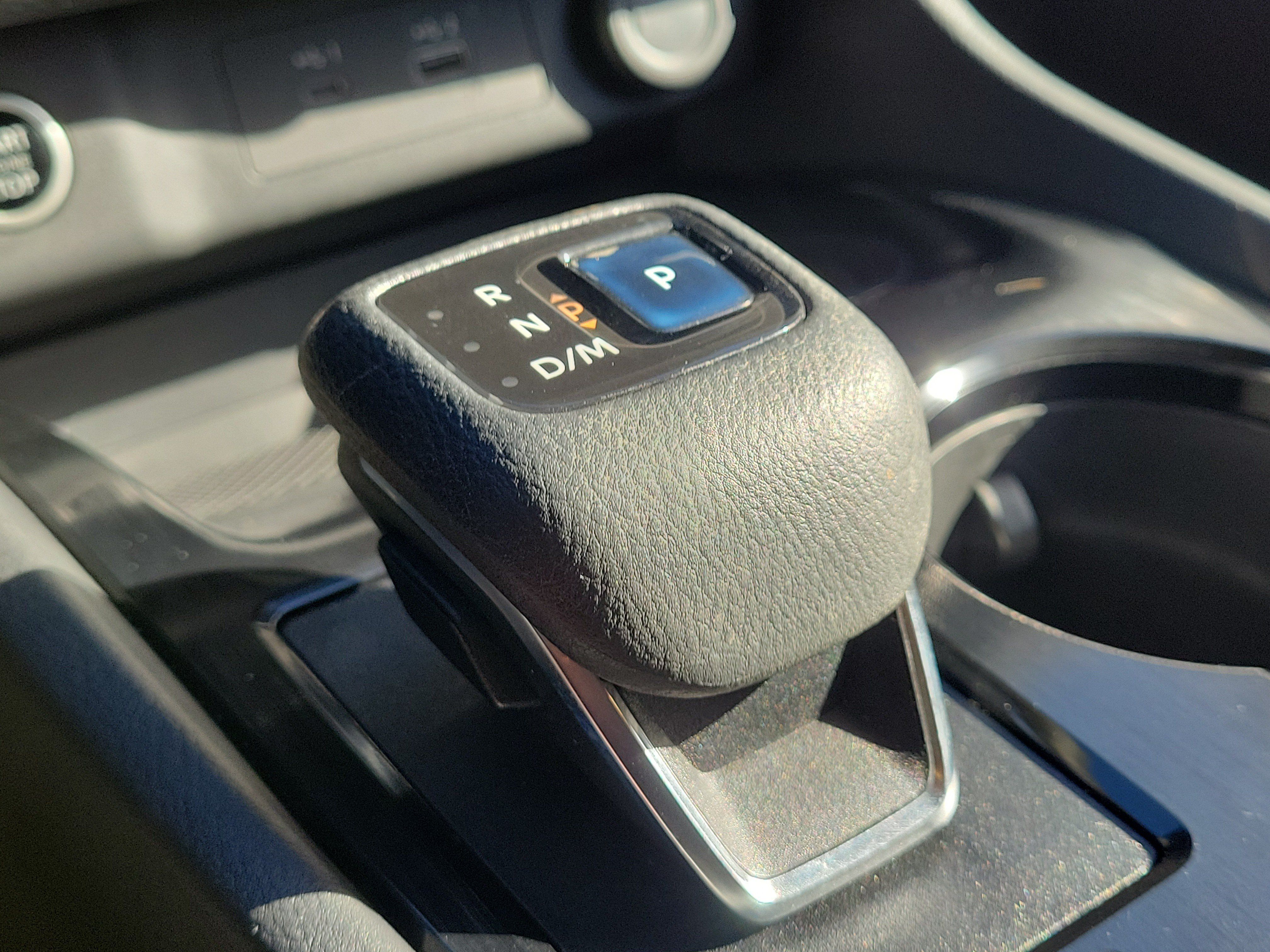 Certified 2021 Nissan Rogue SV w/ Premium Package FWD image 32