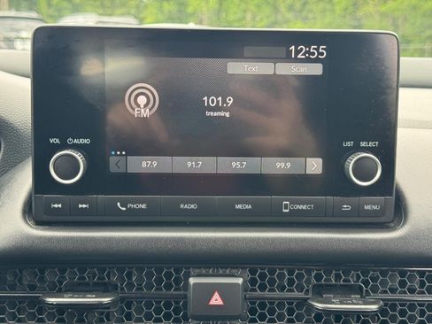 Certified 2025 Honda HR-V LX image 14