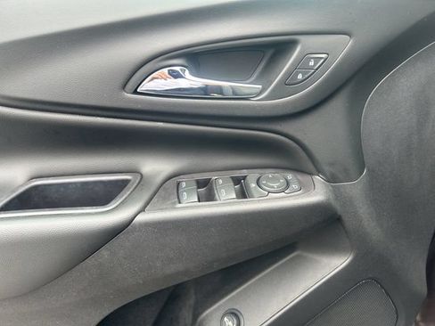 Used 2020 Chevrolet Equinox LT AWD/4WD image 17