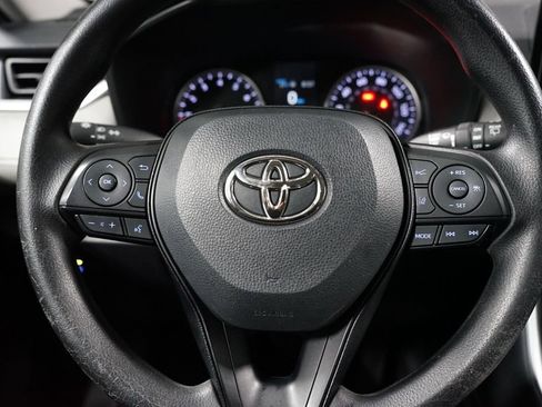 Certified 2022 Toyota RAV4 XLE image 12