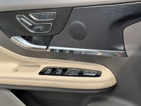 Certified 2024 Lincoln Corsair FWD image 23