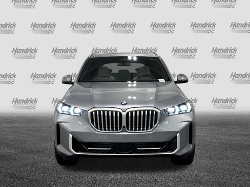New 2026 BMW X5 xDrive40i w/ Climate Comfort Package AWD/4WD image 2