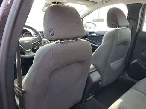 Used 2017 Chevrolet Cruze LT image 31
