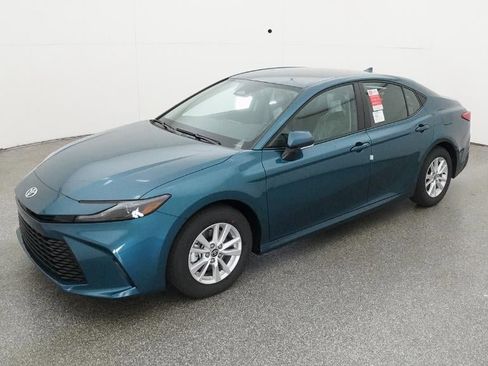 New 2026 Toyota Camry LE image 1