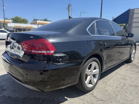 Used 2013 Volkswagen Passat 2.5 SE image 7