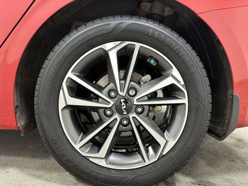 Used 2023 Kia Forte LXS FWD image 13