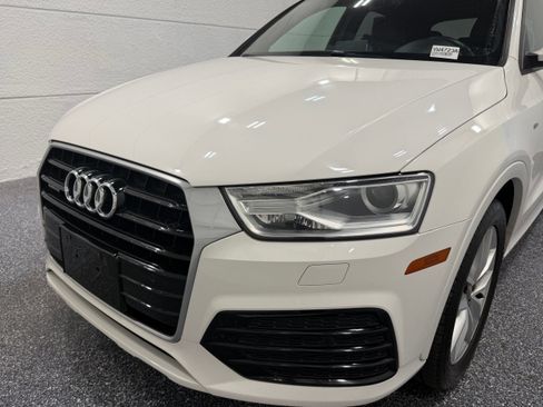 Used 2018 Audi Q3 2.0T Premium w/ Convenience Package AWD/4WD image 15