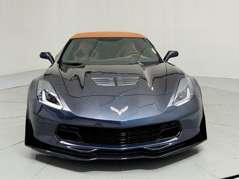 Certified 2015 Chevrolet Corvette Z06 w/ 3LZ Preferred Equipment Group RWD image 8