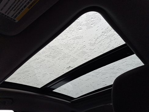 Used 2024 Chevrolet Malibu LT image 13