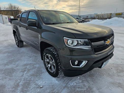 Used 2018 Chevrolet Colorado Z71 image 2