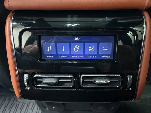 Certified 2025 Lincoln Aviator Reserve w/ Equipment Group 201A image 30