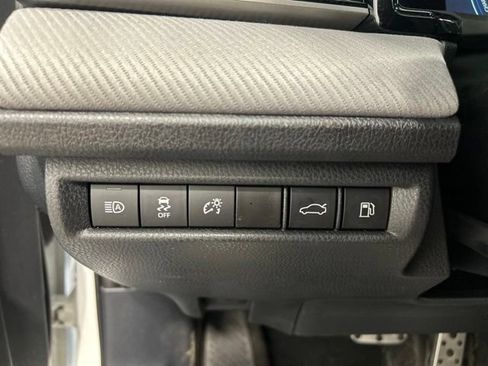 Used 2025 Toyota Camry SE w/ Convenience Package AWD/4WD image 22