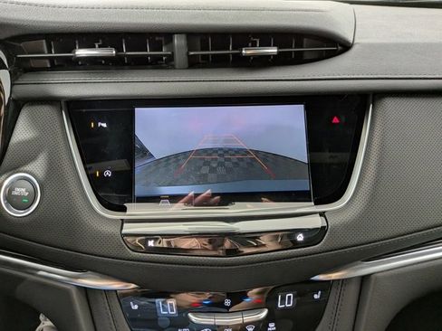 New 2025 Cadillac XT5 Premium Luxury image 5