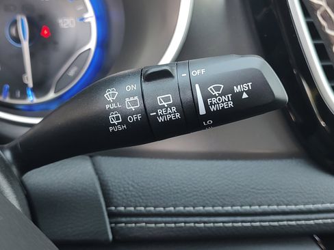 New 2026 Chrysler Pacifica Select image 23