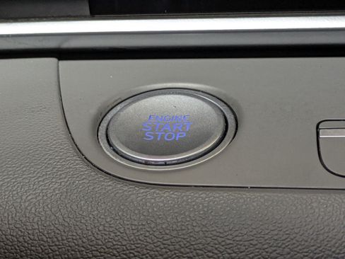 Certified 2023 Hyundai Elantra SEL w/ Convenience Package FWD image 27