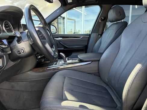 Used 2018 BMW X5 xDrive35i w/ M Sport Package AWD/4WD image 28