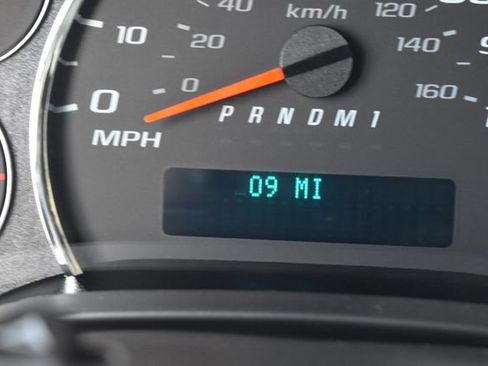 New 2026 Chevrolet Express 3500 w/ Power Convenience Package RWD image 19