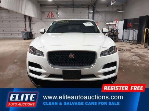 Used 2020 Jaguar F-PACE Prestige image 23