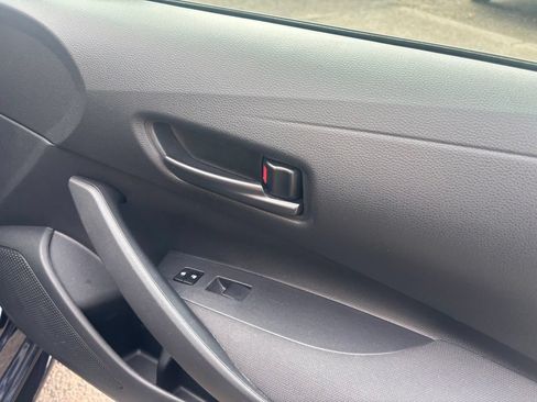 Used 2024 Toyota Corolla LE FWD image 15