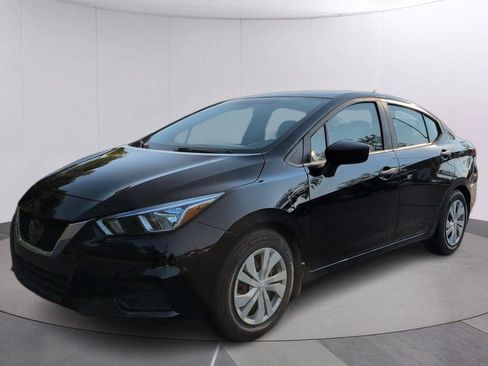 Used 2020 Nissan Versa S FWD image 1