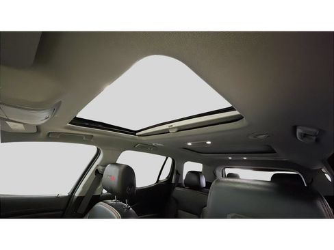 Used 2022 GMC Acadia AT4 w/ GMC Pro Grade Package AWD/4WD image 15