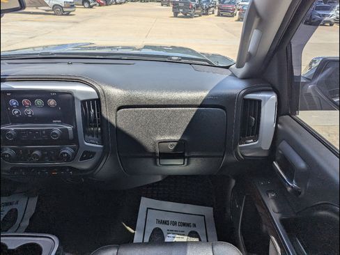 Used 2015 GMC Sierra 1500 SLT w/ SLT Crew Cab Value Package AWD/4WD image 4