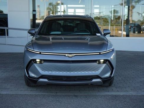 New 2025 Chevrolet Equinox EV LT FWD image 8